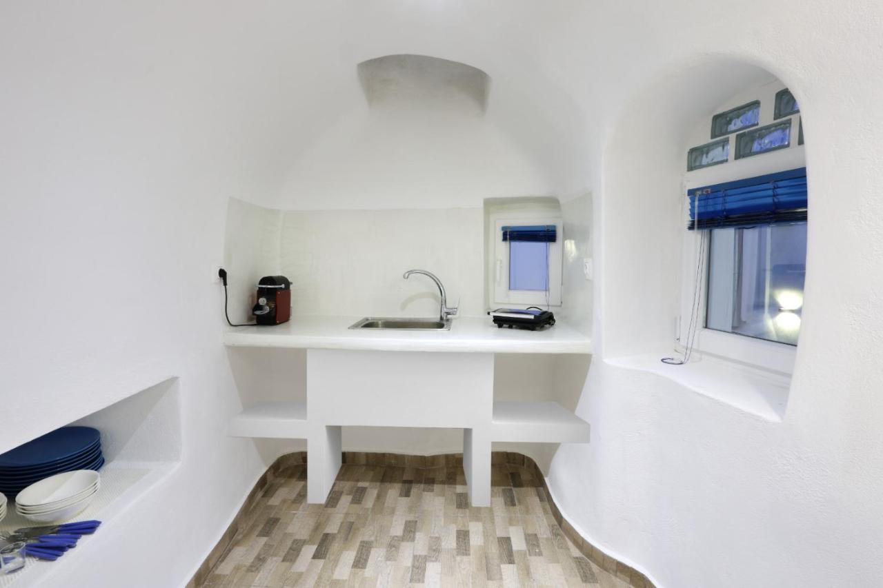 Church And Cave - Santorini Private Residences Messaria  Exterior photo